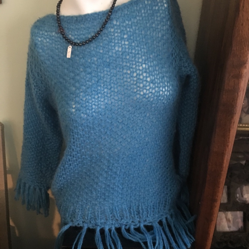 Top - Picture 3 of 3